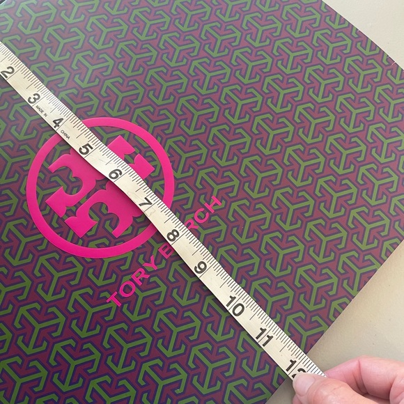 Tory Burch Empty Gift Bag 16X12X6 - Picture 8 of 10